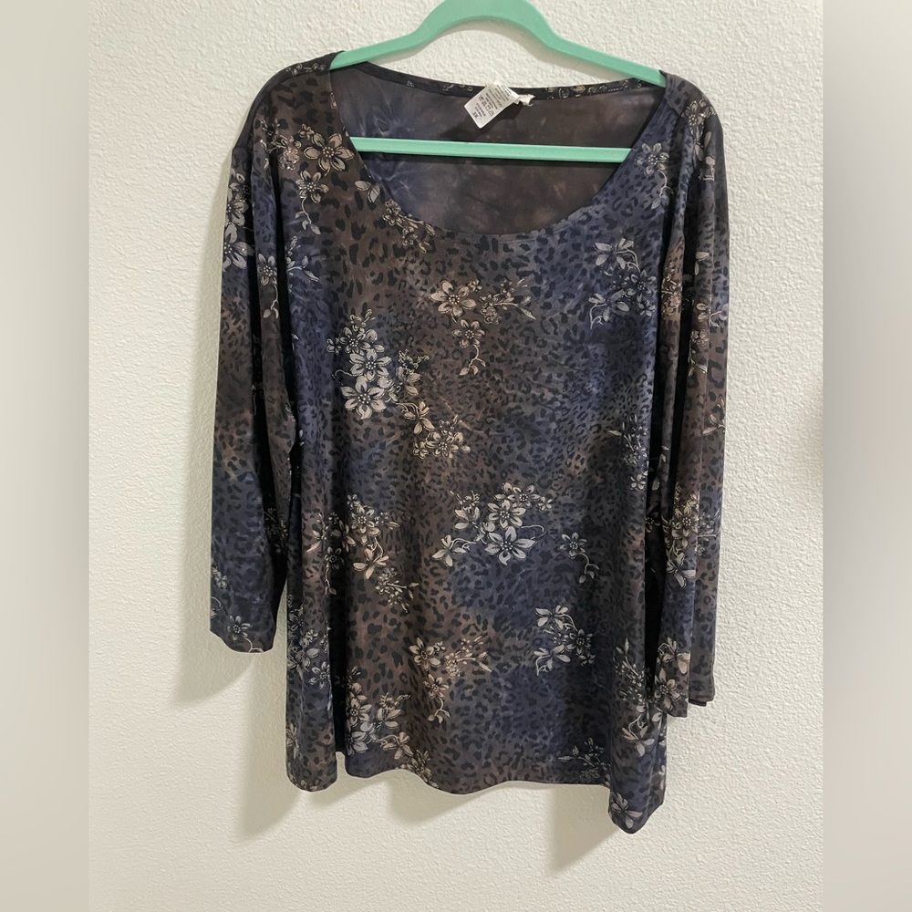 Brittany Black Floral Blouse - Black and Gray